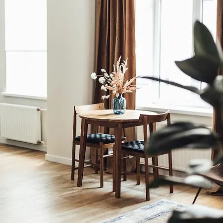 Appartement Newly Renovated Cozy 2 Bedroom *